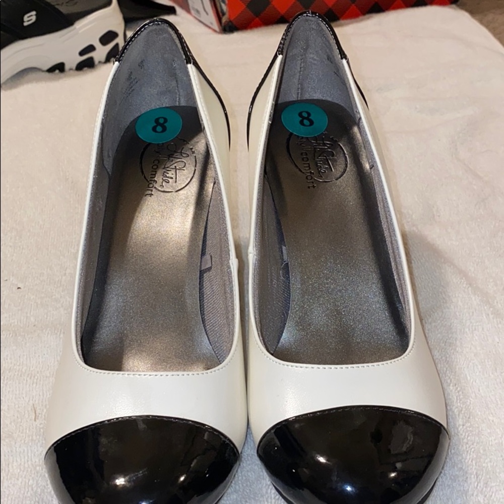 NEW HEELS